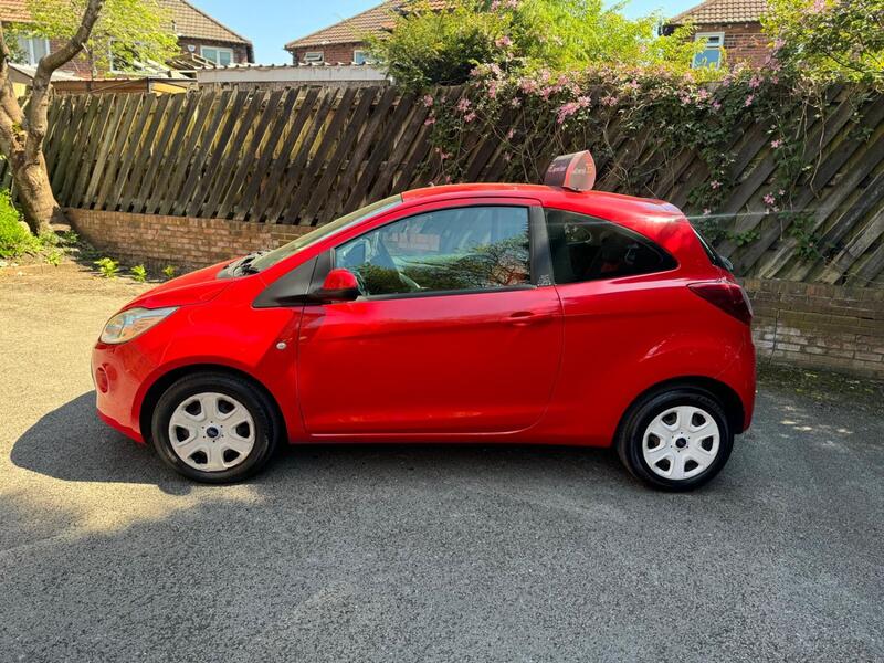 FORD KA