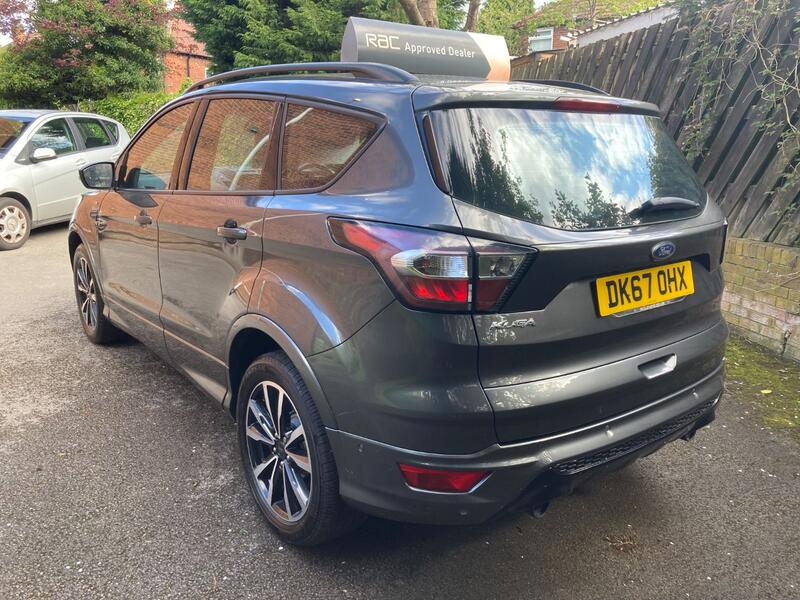 FORD KUGA