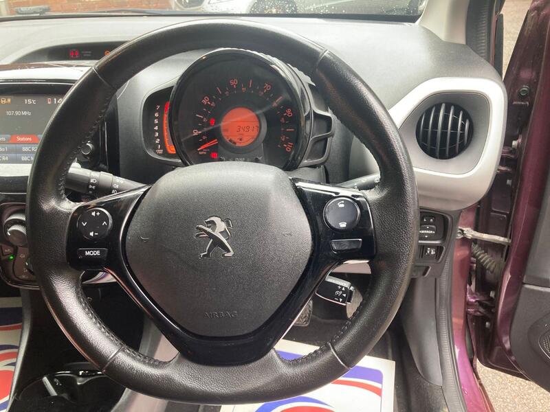 PEUGEOT 108